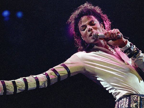 89b669-20161007-michaeljackson.jpg
